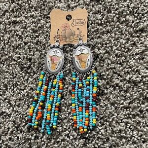 NWT Justin Western Bull Head Beaded Fringe Earrings – Multicolor